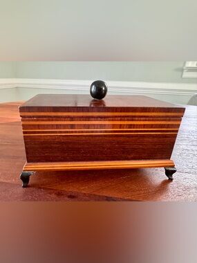 VTG Handcrafted Wooden Inlay Marquetry Box w/ Feet & Lid Velvet Jewelry Trinkets